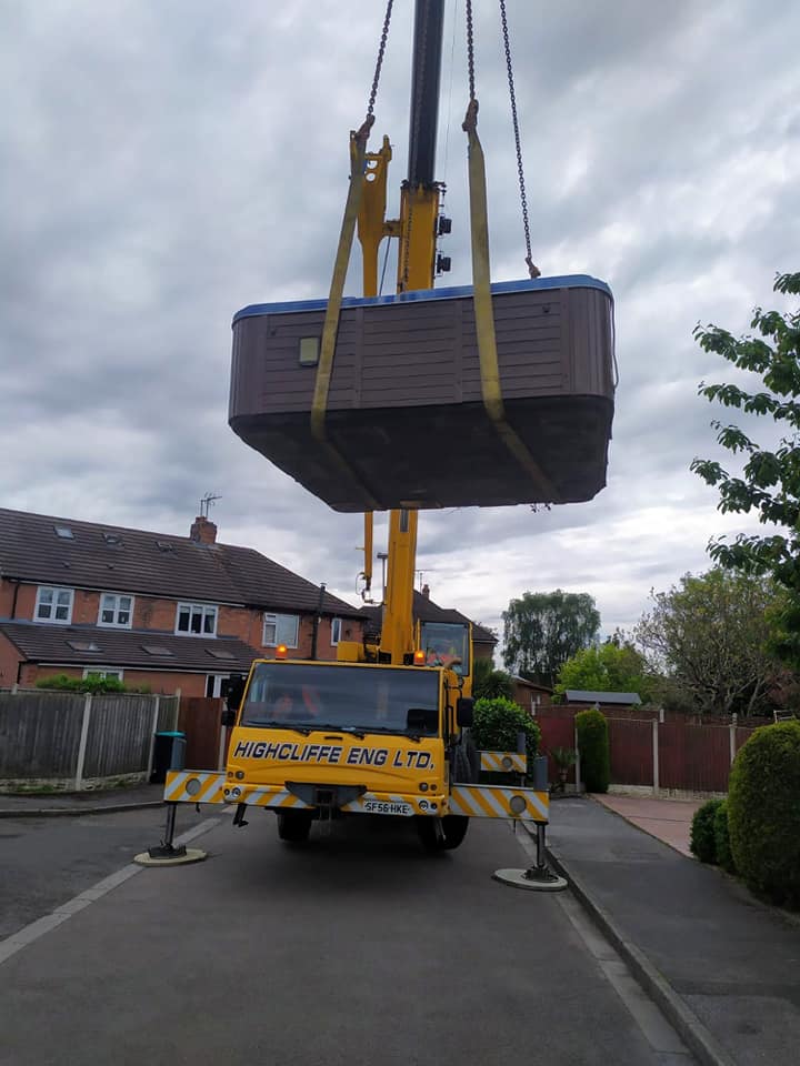 Ben and Paul had a Friday trip to Mansfield to remove a tub from a garden with a large crane....
